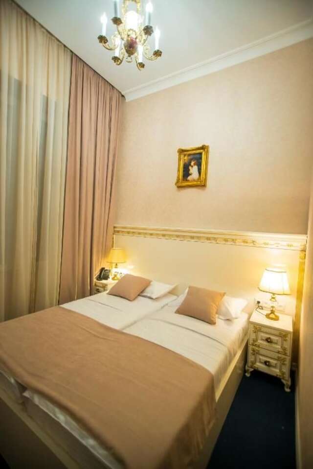 Отель Royal Hotel Тбилиси-51